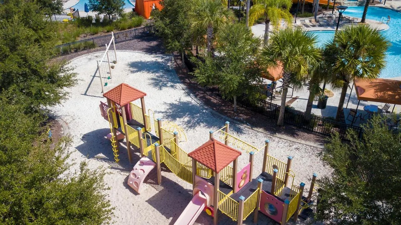 Gorgeous 4Bd Close To Disney W/ Pool @ 4072 Solterra Resort Davenport Holiday home